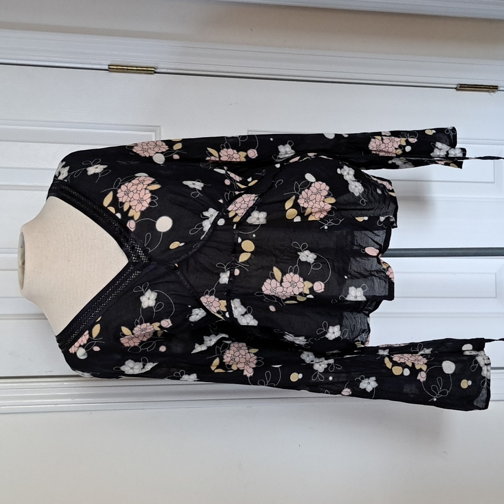 Old Navy top